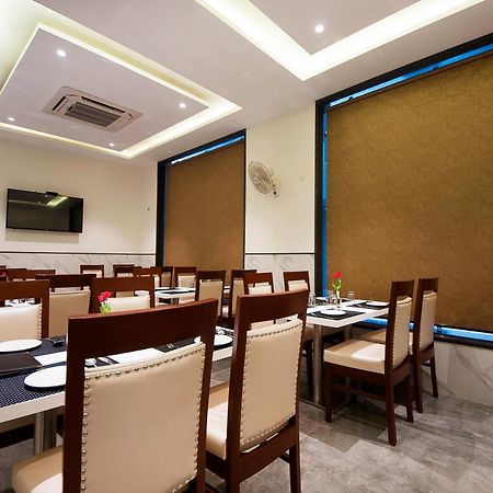 Hotel Z Suite-Near Delhi Airport Neu-Delhi Exterior foto
