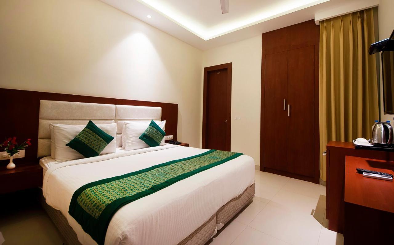 Hotel Z Suite-Near Delhi Airport Neu-Delhi Exterior foto